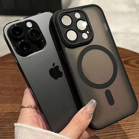 Etui Case do iPhone 14 Pro czarne matowe do MagSafe ochrona aparatu